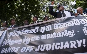 Sri Lankan Lawmakers Protest In Colombo
