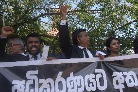 Sri Lankan Lawmakers Protest In Colombo