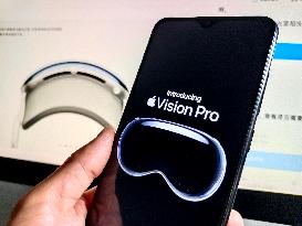 Apple Vision Pro on Sale in China