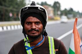 Maharashtra-based Devotee On Amarnath Yatra Reaches Srinagar On Cycle.
