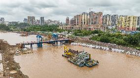 Qinjiang Bridge Construction