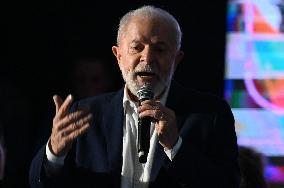 President Luís Inácio Lula da Silva announces the new PAC.