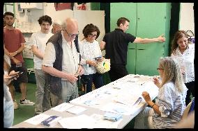 Rachida Dati Votes At Polling Station - Paris