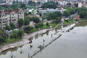 Nanjing Launches Level-III Flood Control Emergency Response