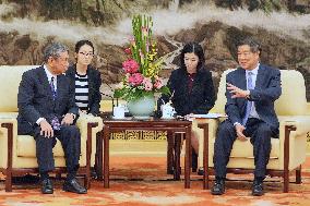 Japanese ex-lawmaker Kono in China