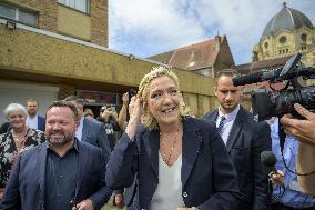 Marine Le Pen Votes For Legislative Elections - Henin-Beaumont