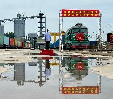 CHINA-BEIJING-REGULAR FREIGHT TRAIN SERVICE-LAUNCH (CN)
