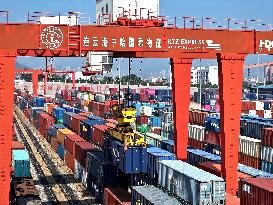 China-Europe (Asia) Freight Trains Volume Increased