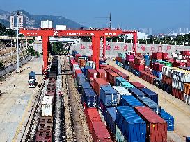 China-Europe (Asia) Freight Trains Volume Increased