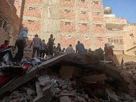 Building Collapse Kills 14 - Egypt