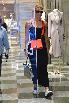 Michelle Hunziker Shopping At Giorgio Armani - Milan