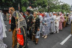Mass Marriage In Indonesia