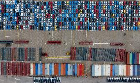 Suzhou Port Vehicles Export
