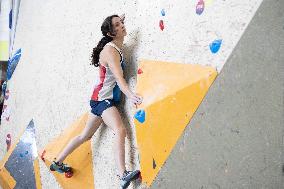 France team of Climbing bouldering for the 2024 Olympics  - Fontainebleau