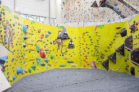 France team of Climbing bouldering for the 2024 Olympics  - Fontainebleau