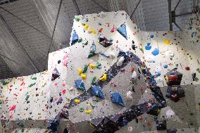 France team of Climbing bouldering for the 2024 Olympics  - Fontainebleau