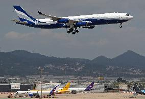 Airbus A340 of the charter company Hi Fly landing in Barcelona