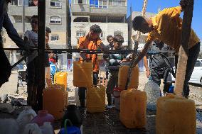 MIDEAST-GAZA-KHAN YOUNIS-WATER SHORTAGE