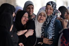 MIDEAST-WEST BANK-TULKARM-ISRAEL-AIRSTRIKE-FUNERAL