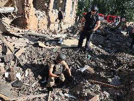 Russian troops strike Kharkiv with glide bombs