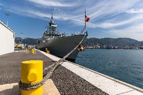 Royal Canadian Navy Ship HMCS Charlottetown - Toulon