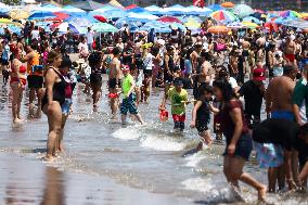 Crowds At Coney Island Beach On Independence Day