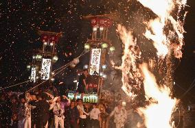 Fire festival in quake-hit central Japan town