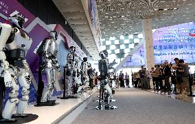 CHINA-SHANGHAI-AI-HUMANOID ROBOT (CN)