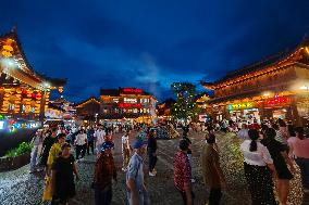 Tourists Enjoy Tea Horse Ancient City in Pu 'er