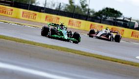 (SP)BRITAIN-SILVERSTONE-AUTO-F1 GRAND PRIX-QUALIFYING SESSION