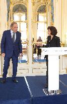 Oliver Stone Awarded At The Culture Ministry - Paris