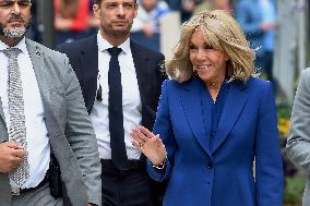 Emmanuel And Brigitte Macron Leaving Polling Station - Le Touquet