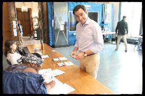 Candidate Jean Laussucq At Polling Station - Paris
