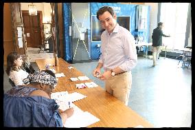 Candidate Jean Laussucq At Polling Station - Paris