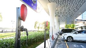 An Intelligent Supercharge Station of Light Storage And Charging in Fuzhou