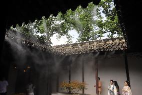 Lingering Garden Installed With Spray in Suzhou