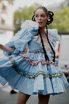 PFW - Viktor and Rolf Street Style