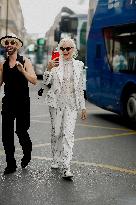 PFW - Viktor and Rolf Street Style