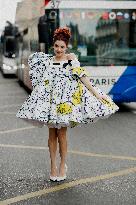 PFW - Viktor and Rolf Street Style