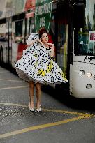 PFW - Viktor and Rolf Street Style