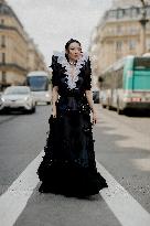 PFW - Viktor and Rolf Street Style