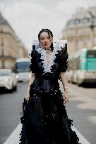 PFW - Viktor and Rolf Street Style