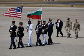 Bulgaria Delegates Arrive To U.S. For NATO Summit