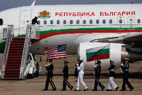 Bulgaria Delegates Arrive To U.S. For NATO Summit