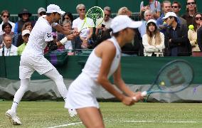 (SP)BRITAIN-LONDON-TENNIS-WIMBLEDON-DAY 8