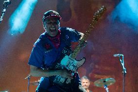 Tom Morello live performs in Villafranca