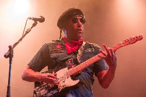 Tom Morello live performs in Villafranca