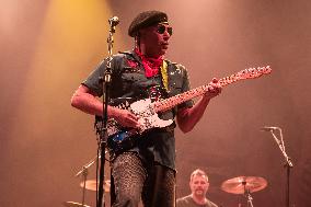 Tom Morello live performs in Villafranca