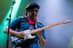 Tom Morello live performs in Villafranca