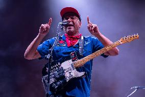 Tom Morello live performs in Villafranca